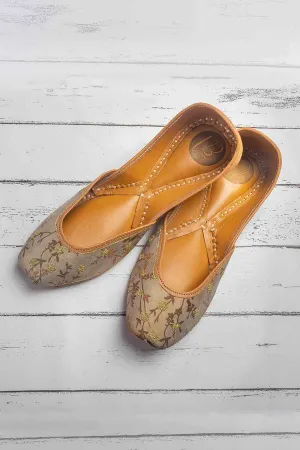 Beige & Grey Bird Art Printed Jutti