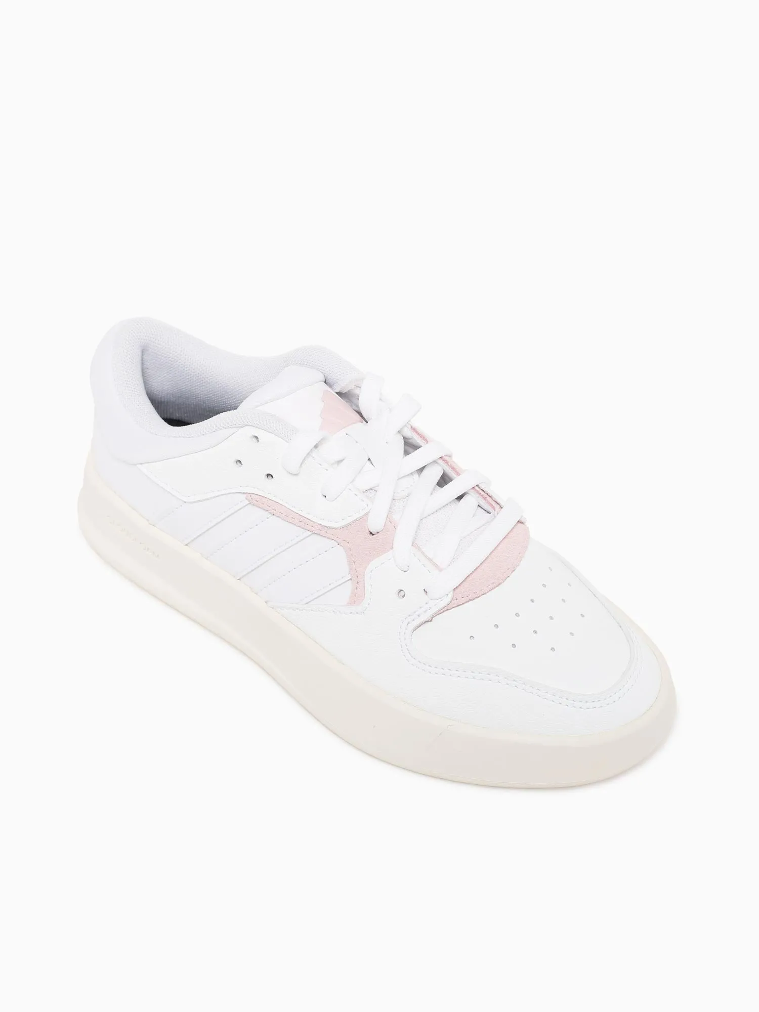 Court 24 White White
