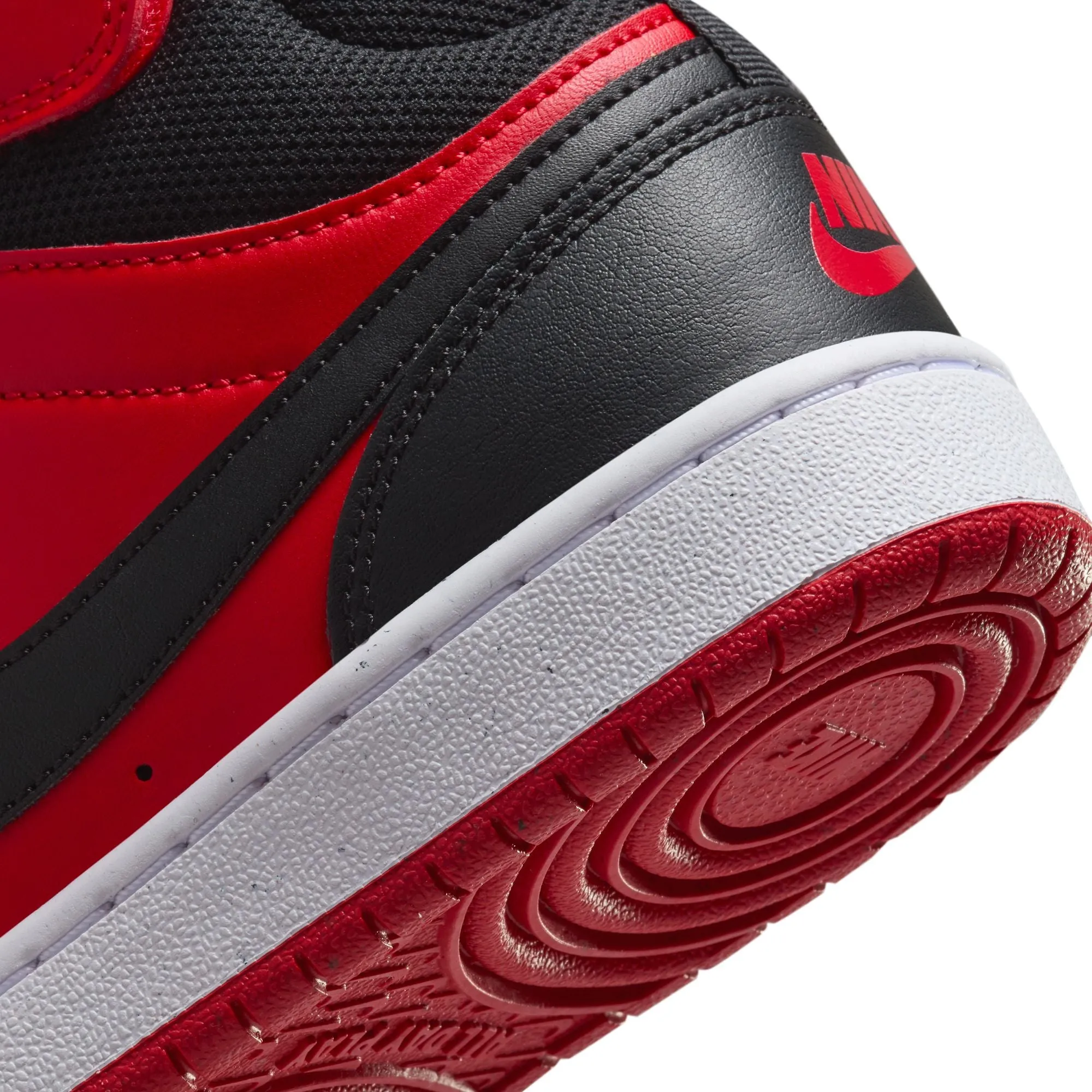 Court Borough Mid 2 GS Junior's Sportswear Shoes