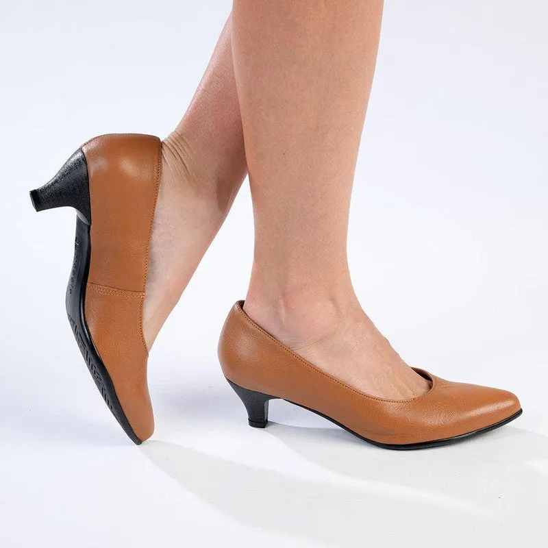 Froggie Spring Leather Penny Court Heel - Tan