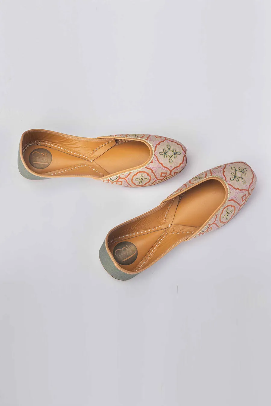 Moroccan Art Printed Jutti
