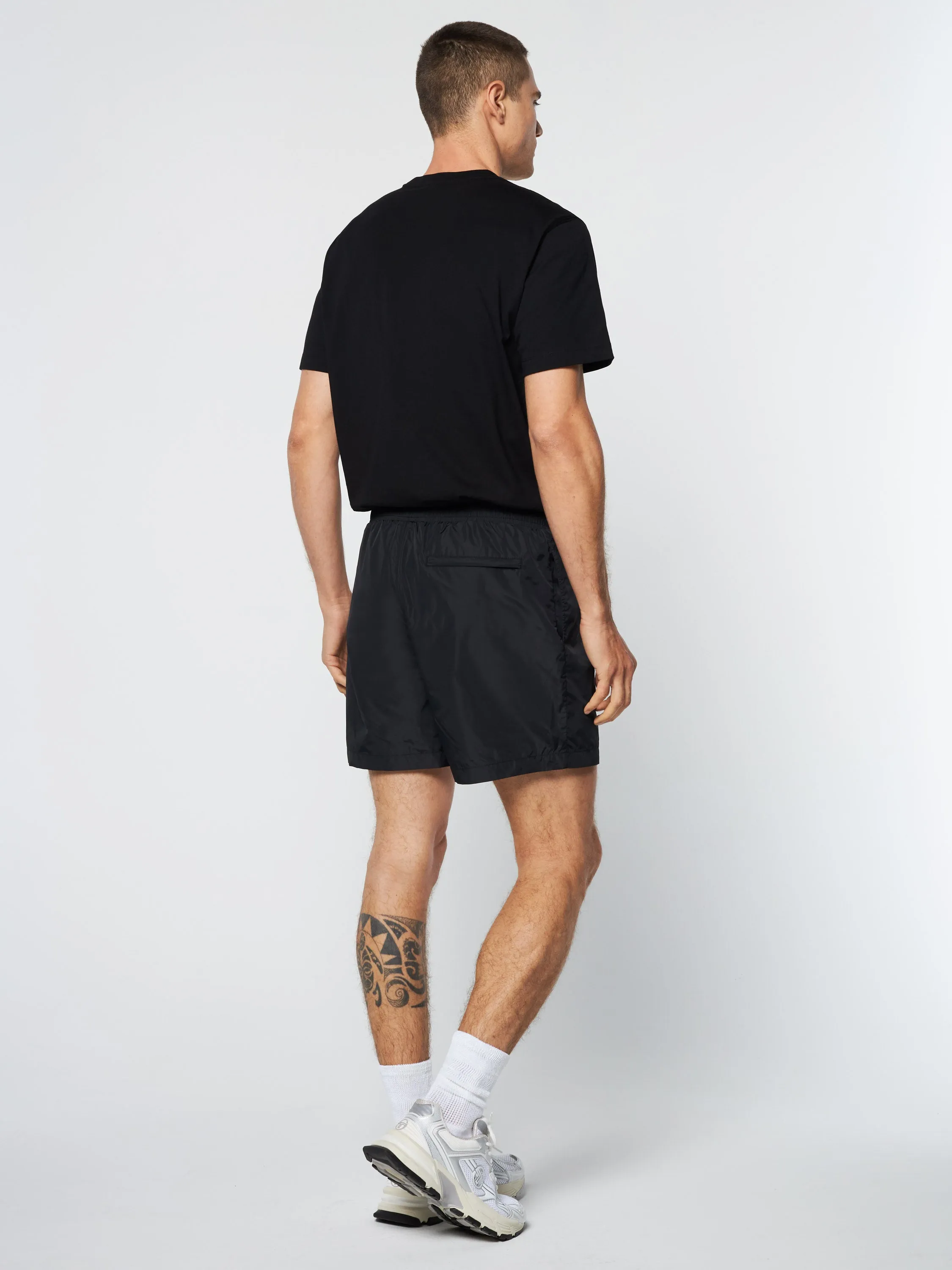 Onda Short- Black Beauty