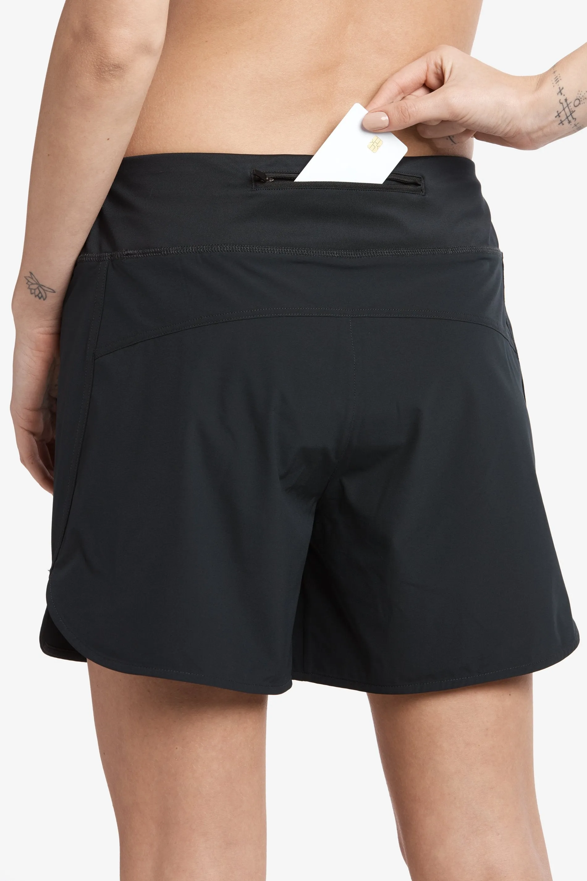 RUNNING SHORT