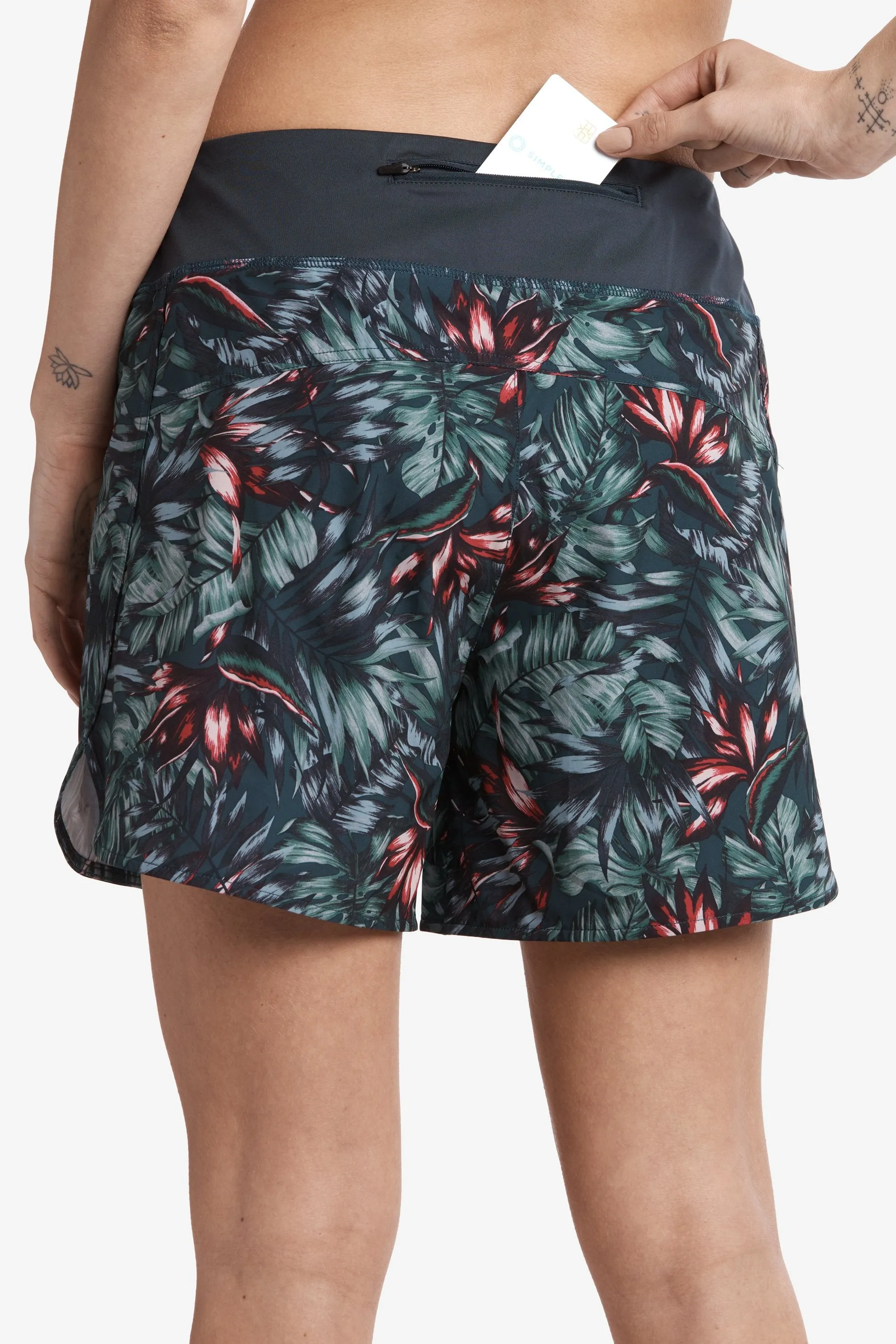 RUNNING SHORT