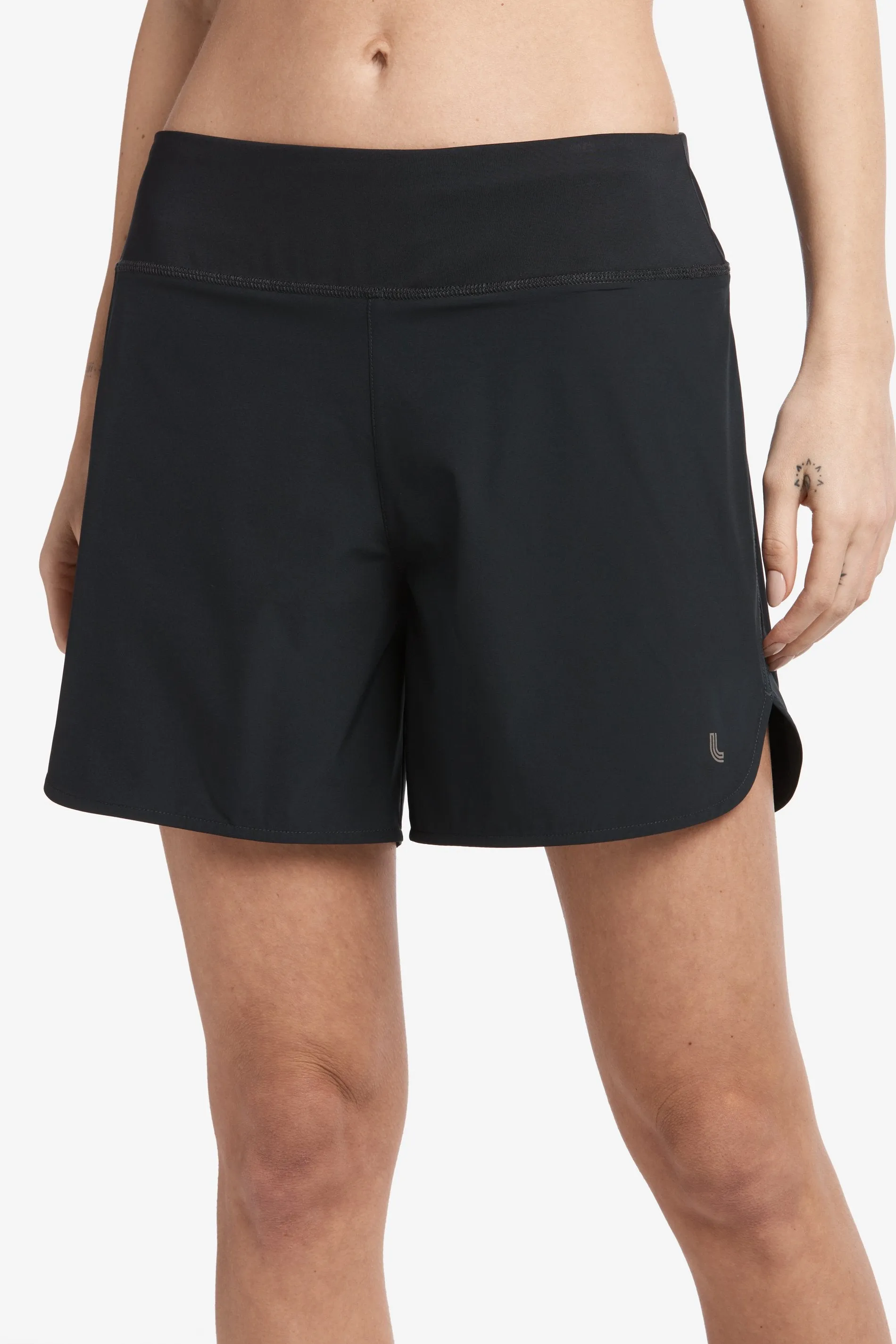 RUNNING SHORT