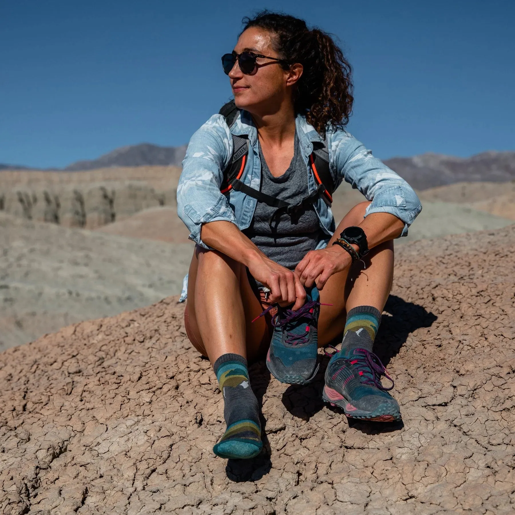Sunset Ledge Micro Crew Lightweight with Cushion Hiking Sock (Women's) - D5005W