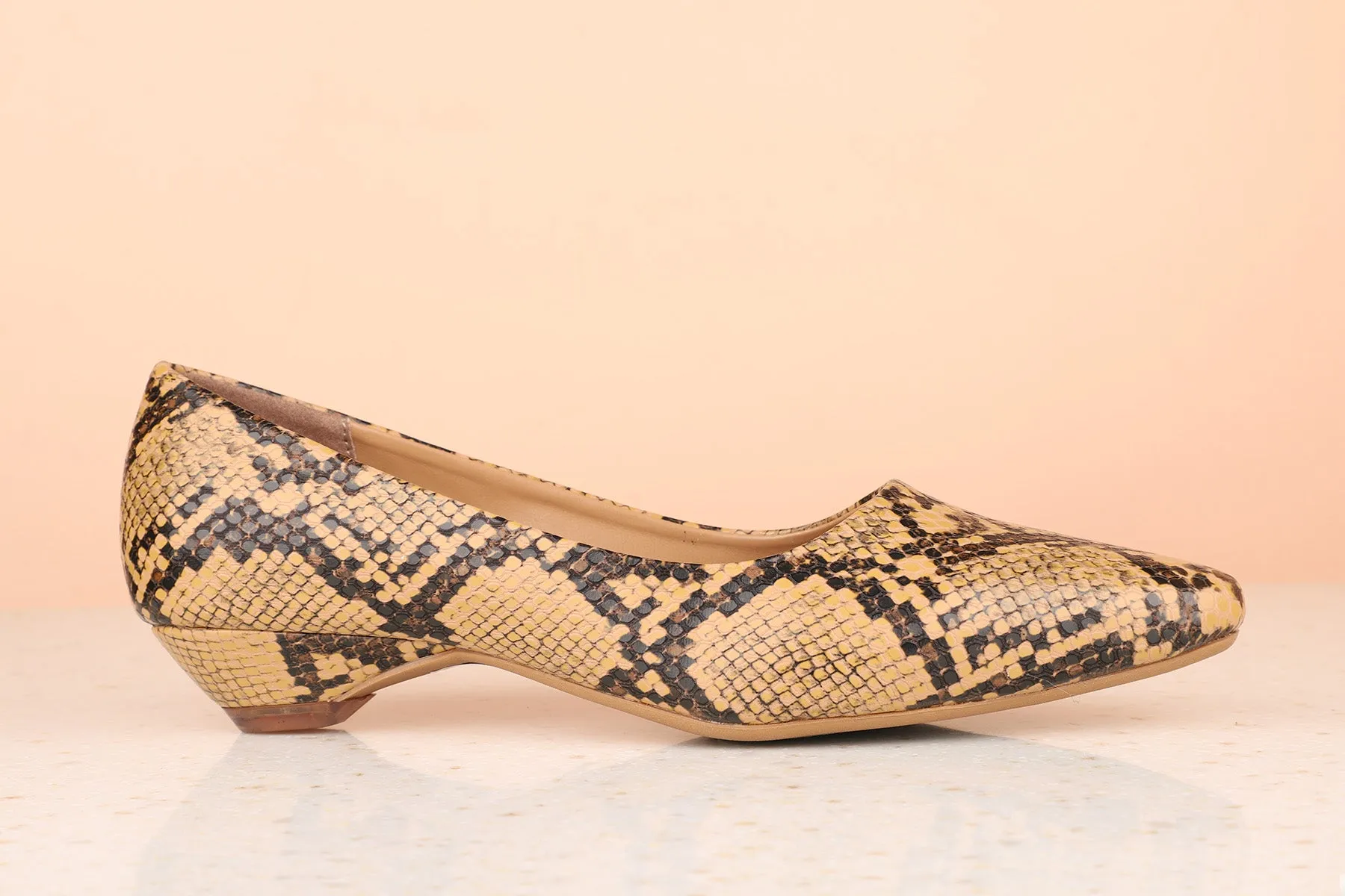 Women Tan Printed Party Kitten Pumps